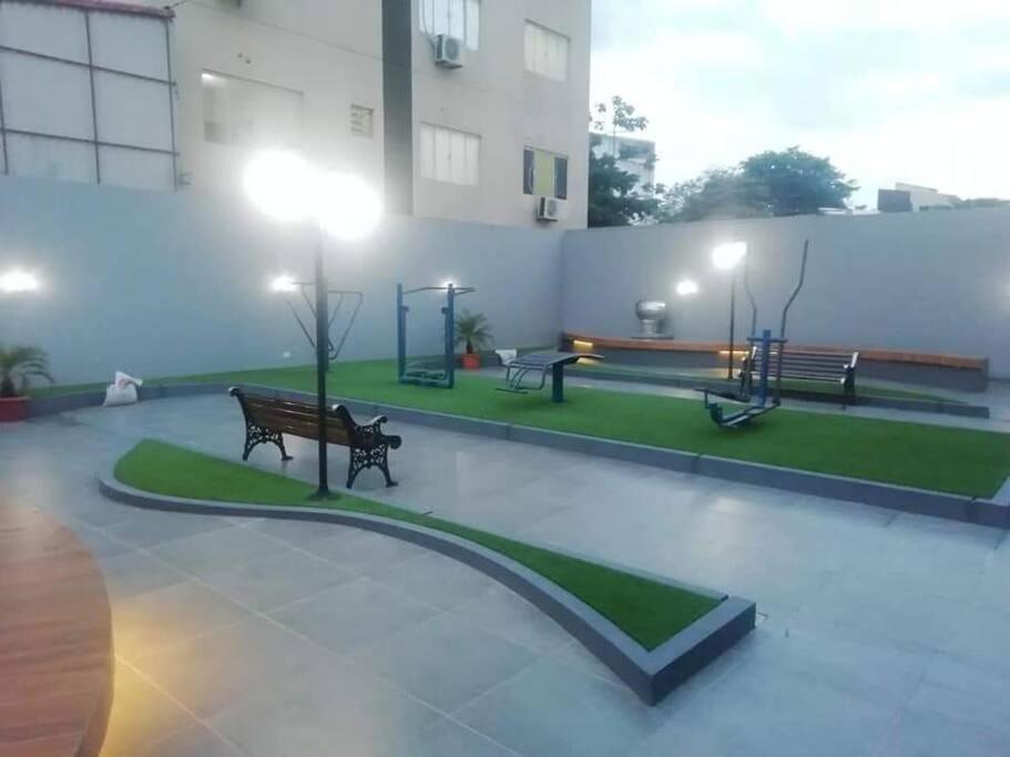 דירות סנטה קרוז דה לה סיירה Departamentoo Nuevo Amoblado Cerca A Uagrm, Con Excelente Vista מראה חיצוני תמונה