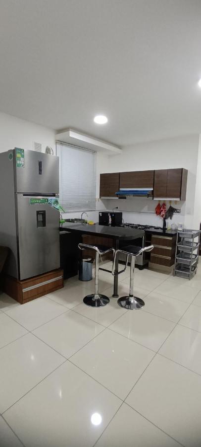 דירות סנטה קרוז דה לה סיירה Departamentoo Nuevo Amoblado Cerca A Uagrm, Con Excelente Vista מראה חיצוני תמונה